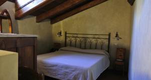 Camere albergo robur marsorum in legno